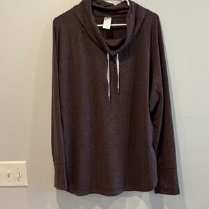 Cozy Long Sleeve Hoodie in Rich Brown